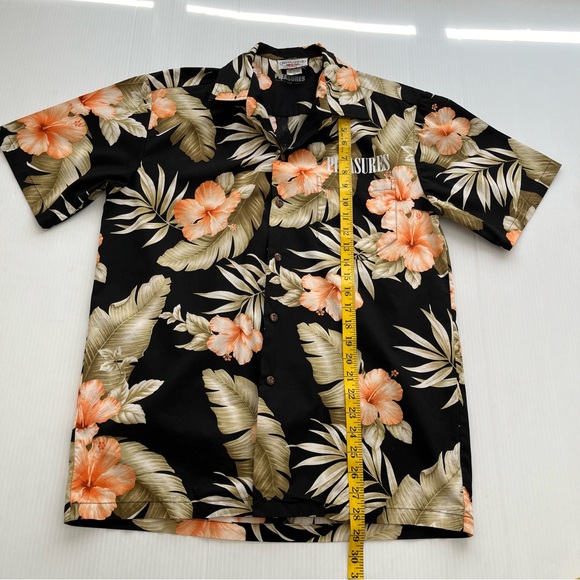 Pacific Legend Hawaiian Floral Black Cream Color Short Sleeve Button Up Size Med - Picture 9 of 10